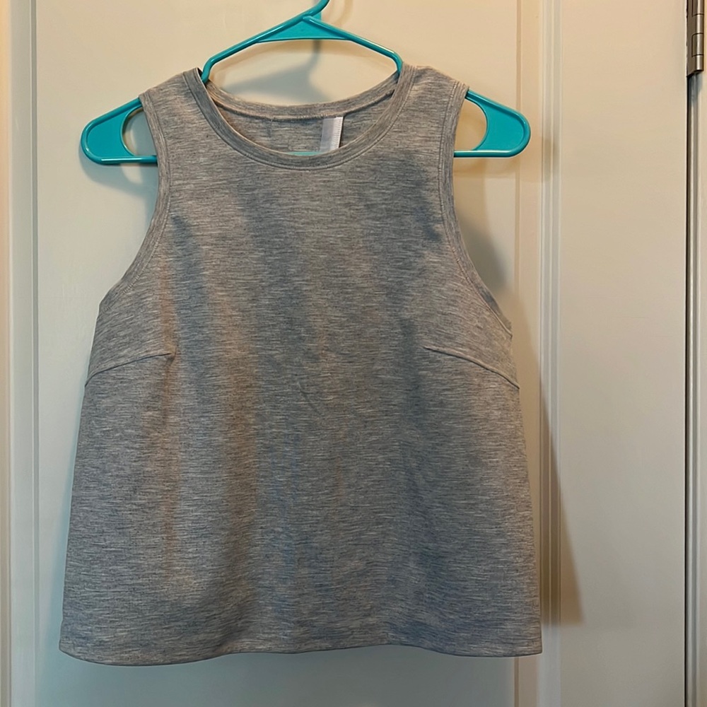 NWOT Lululemon Split Back Crop Tank Size 10